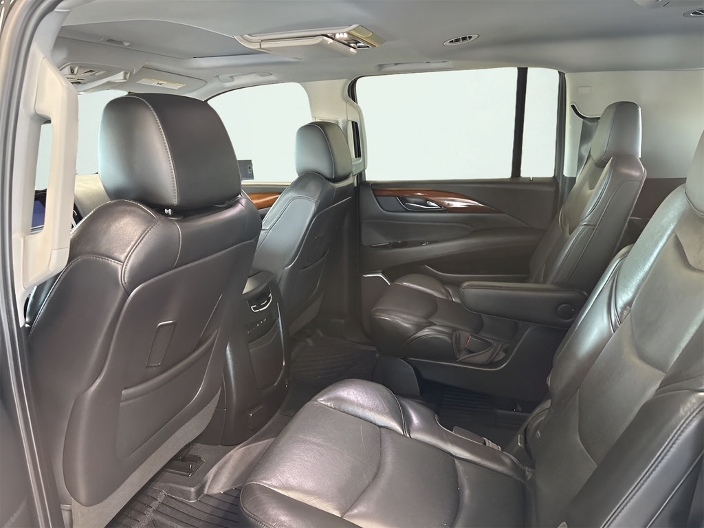 Used 2019 Cadillac Escalade ESV Premium Luxury AWD/4WD image 19