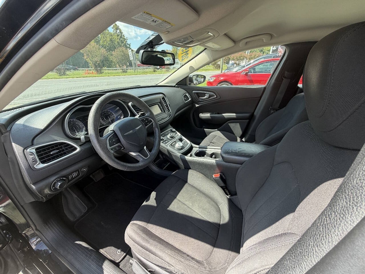 Used 2015 Chrysler 200 Limited FWD image 11