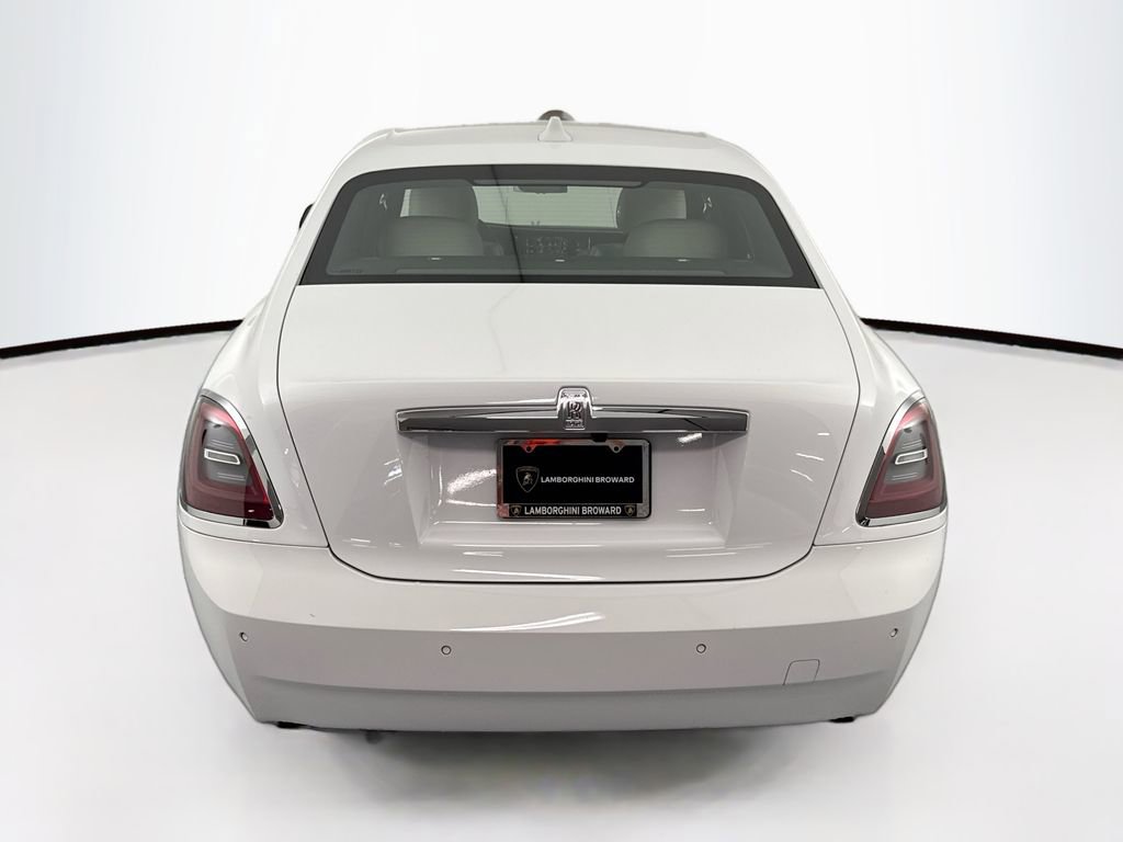 Used 2022 Rolls-Royce Ghost image 6