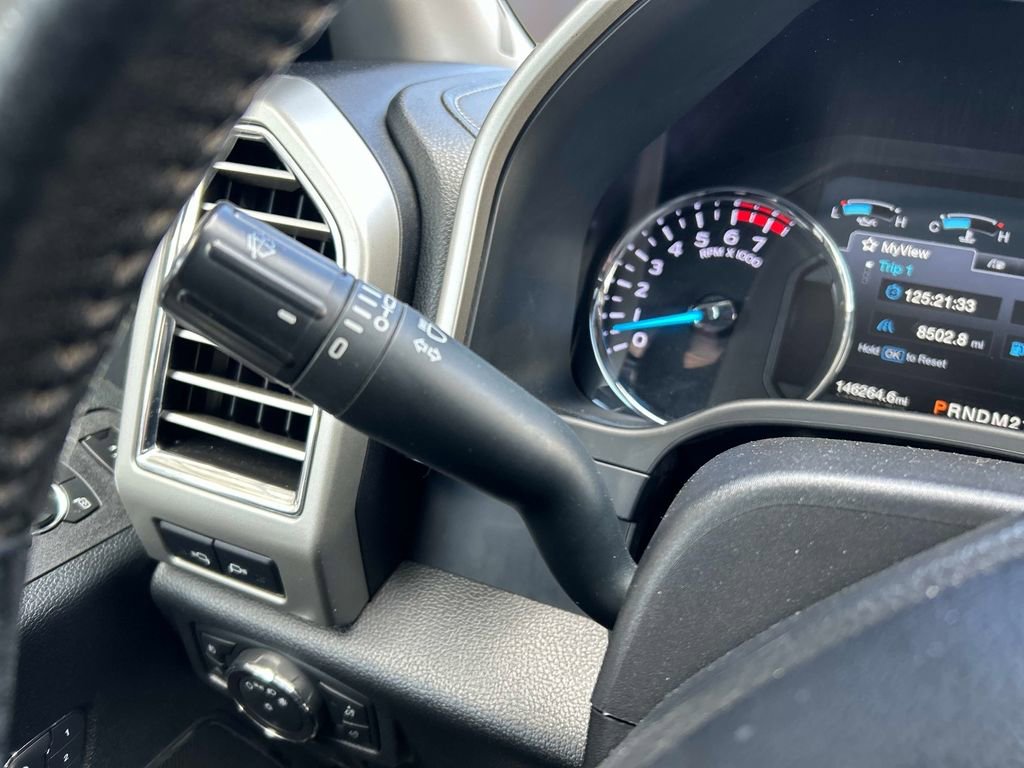 Used 2017 Ford F250 Lariat w/ Lariat Ultimate Package AWD/4WD image 32