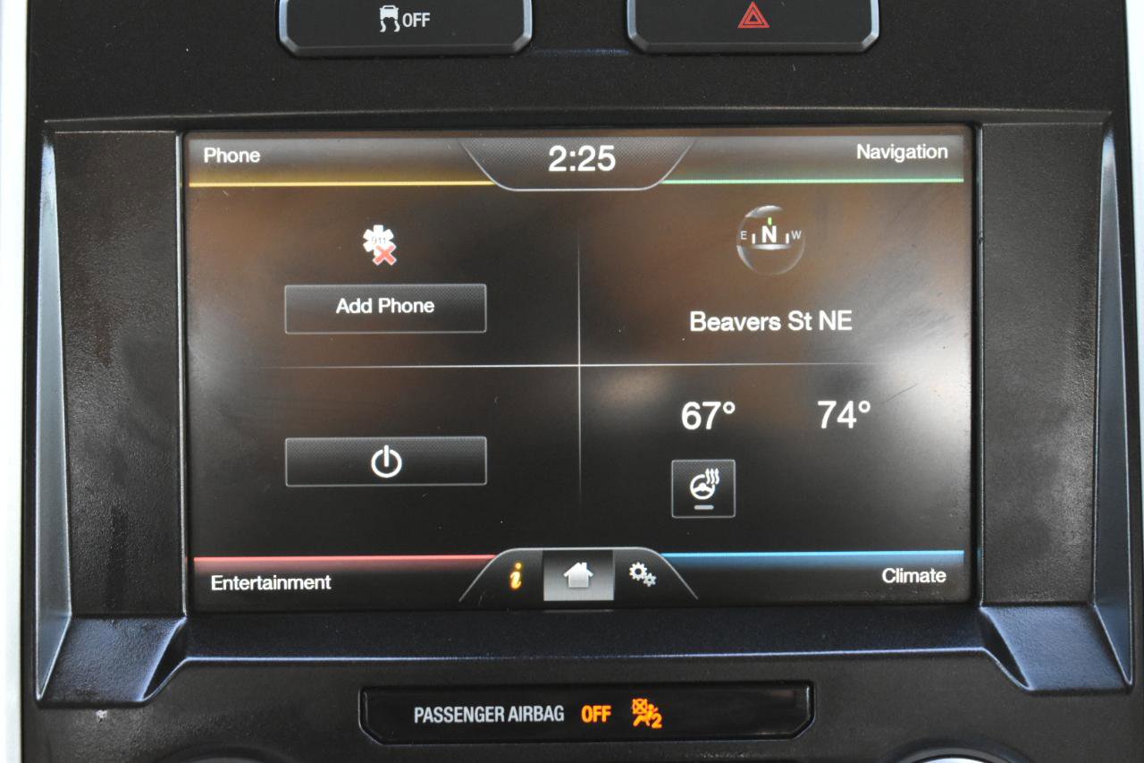 Used 2015 Ford F150 Lariat w/ Equipment Group 502A Luxury AWD/4WD image 22