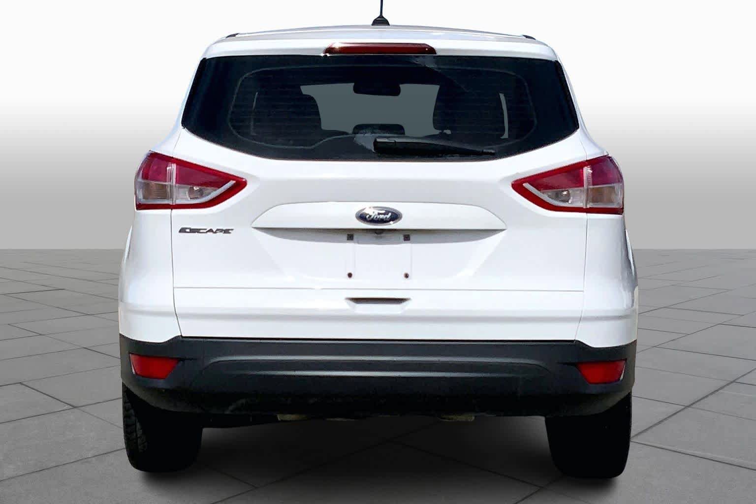 Used 2016 Ford Escape S image 5