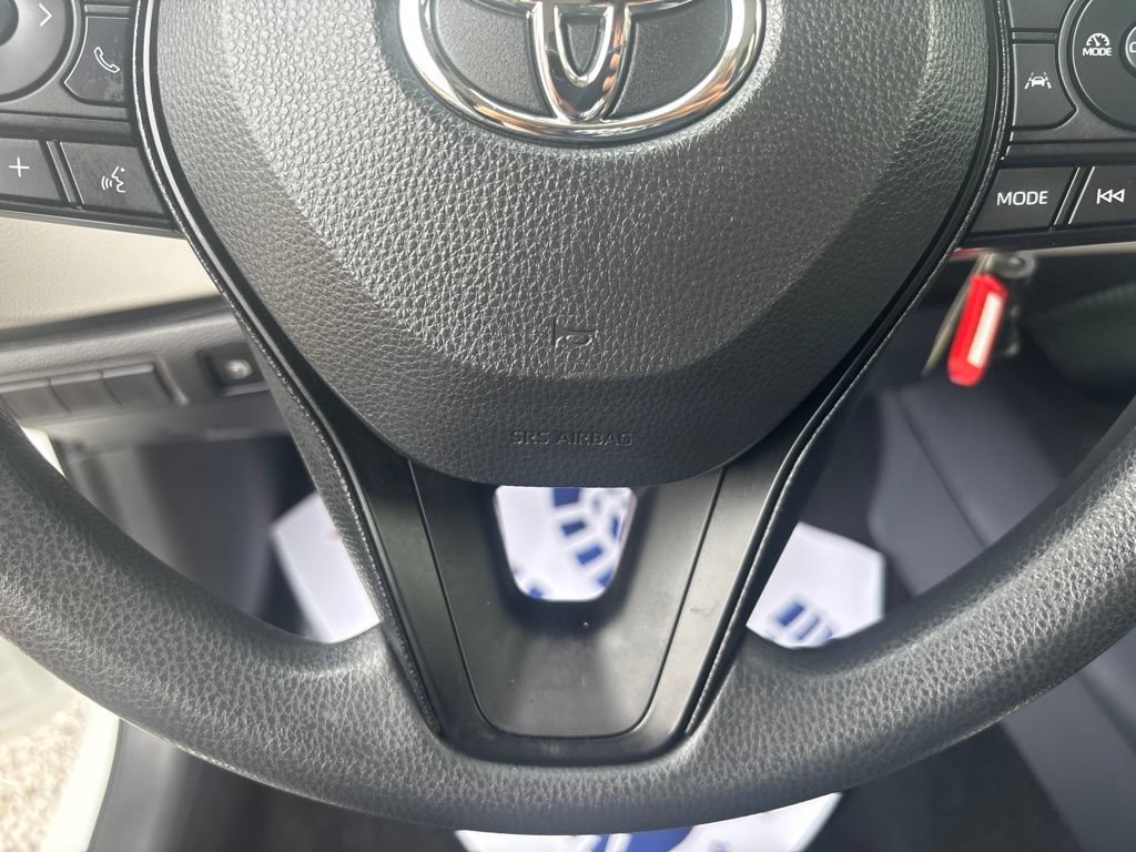 Used 2023 Toyota Corolla LE FWD image 19