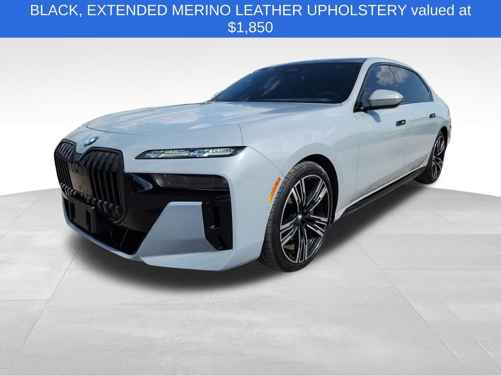 Used 2023 BMW 740i w/ Executive Package image 3