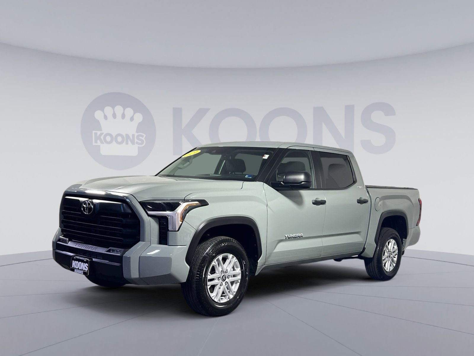Used 2024 Toyota Tundra SR5 AWD/4WD image 5
