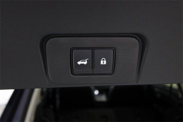 Used 2024 Nissan Rogue Platinum w/ Platinum Premium Package image 30