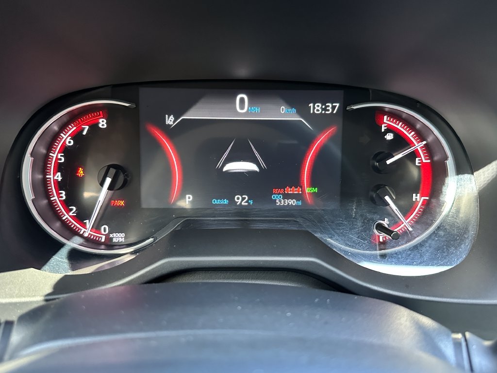 Used 2025 Toyota RAV4 XLE AWD/4WD image 23