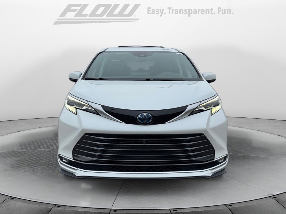 Certified 2023 Toyota Sienna Platinum video 2