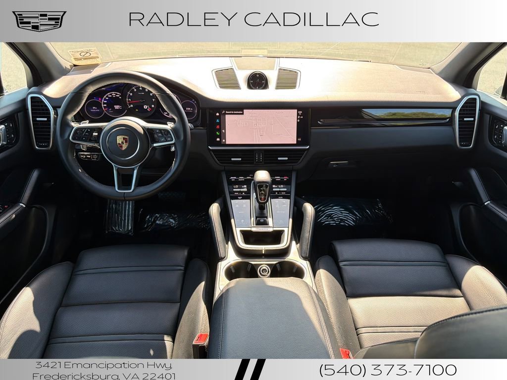 Used 2023 Porsche Cayenne image 12