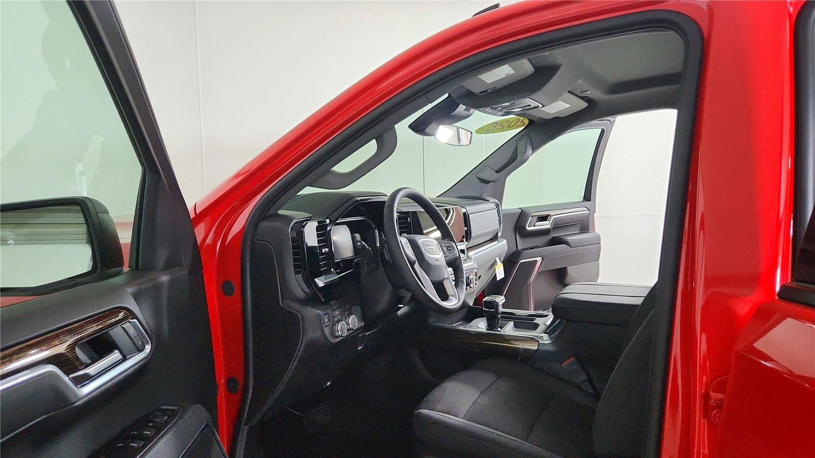 New 2026 GMC Sierra 1500 Elevation AWD/4WD image 10