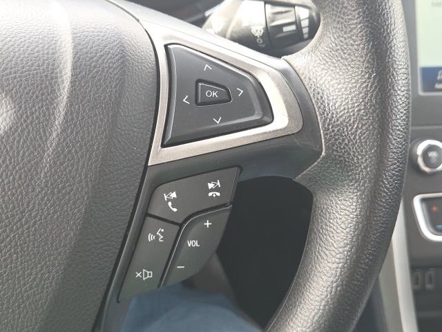 Used 2020 Ford Fusion SE image 36