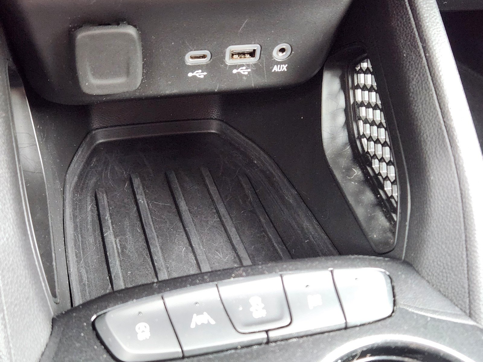Used 2023 Chevrolet TrailBlazer LT FWD image 16
