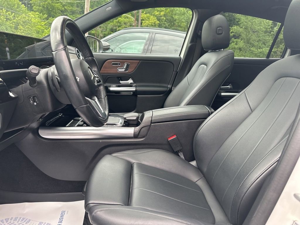 Used 2022 Mercedes-Benz GLA 250 4MATIC image 16