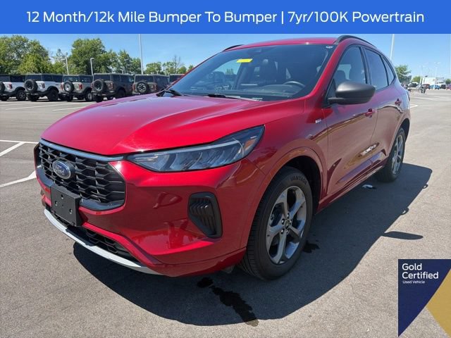 Certified 2024 Ford Escape ST-Line AWD/4WD image 2