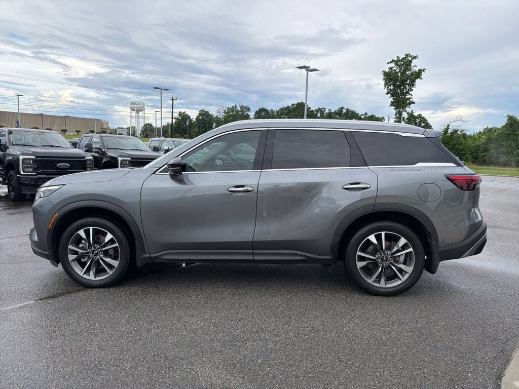 Used 2023 INFINITI QX60 Luxe w/ Cargo Package AWD/4WD image 7