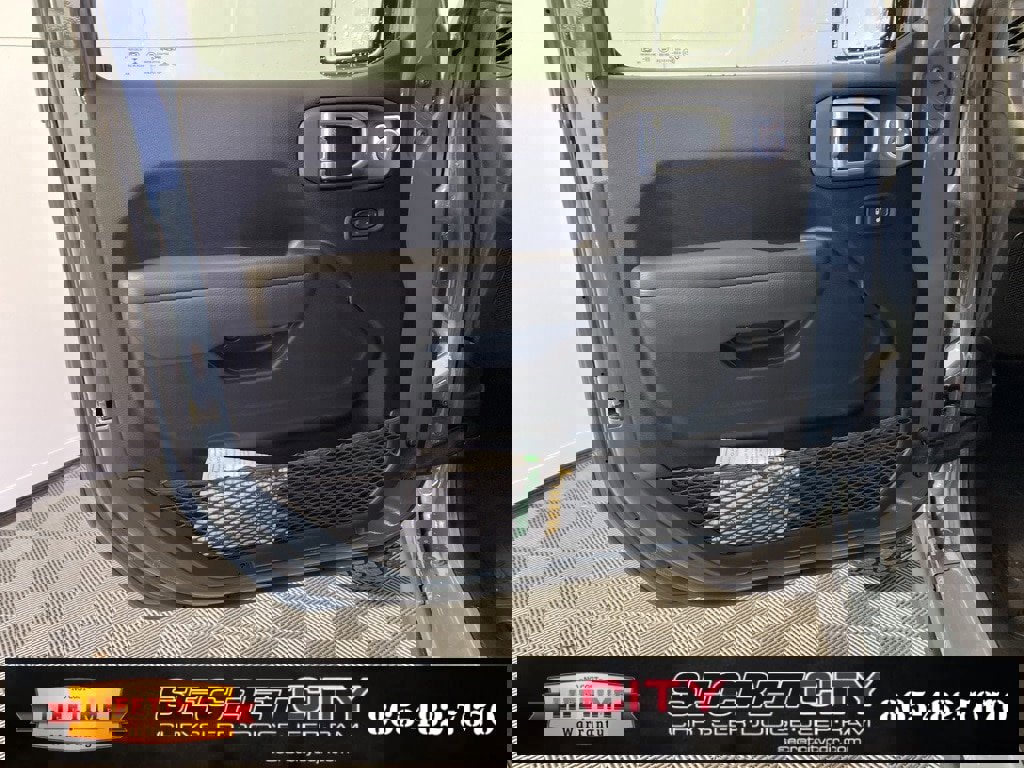 New 2026 Jeep Wrangler Unlimited Sport image 12