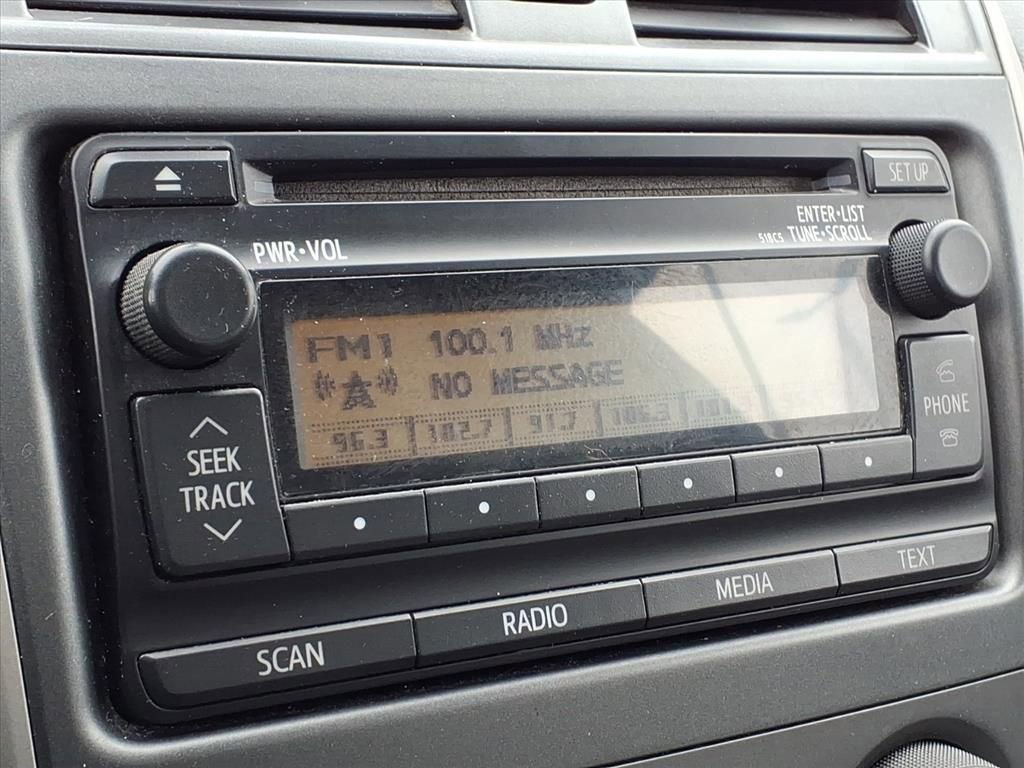 Used 2012 Toyota Corolla image 21