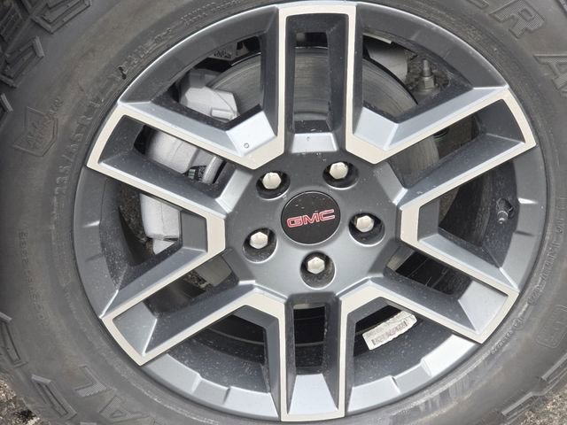 New 2026 GMC Terrain AT4 w/ Convenience Package III image 14