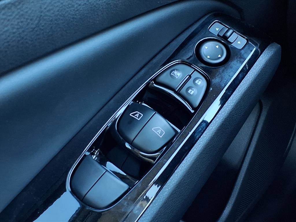 New 2025 Nissan Altima 2.5 SR image 22