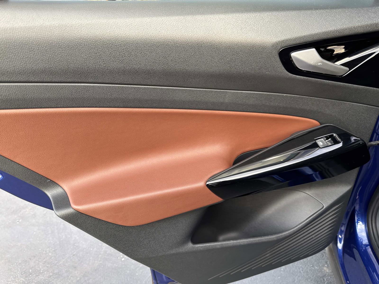 Certified 2022 Volkswagen ID.4 Pro S image 9