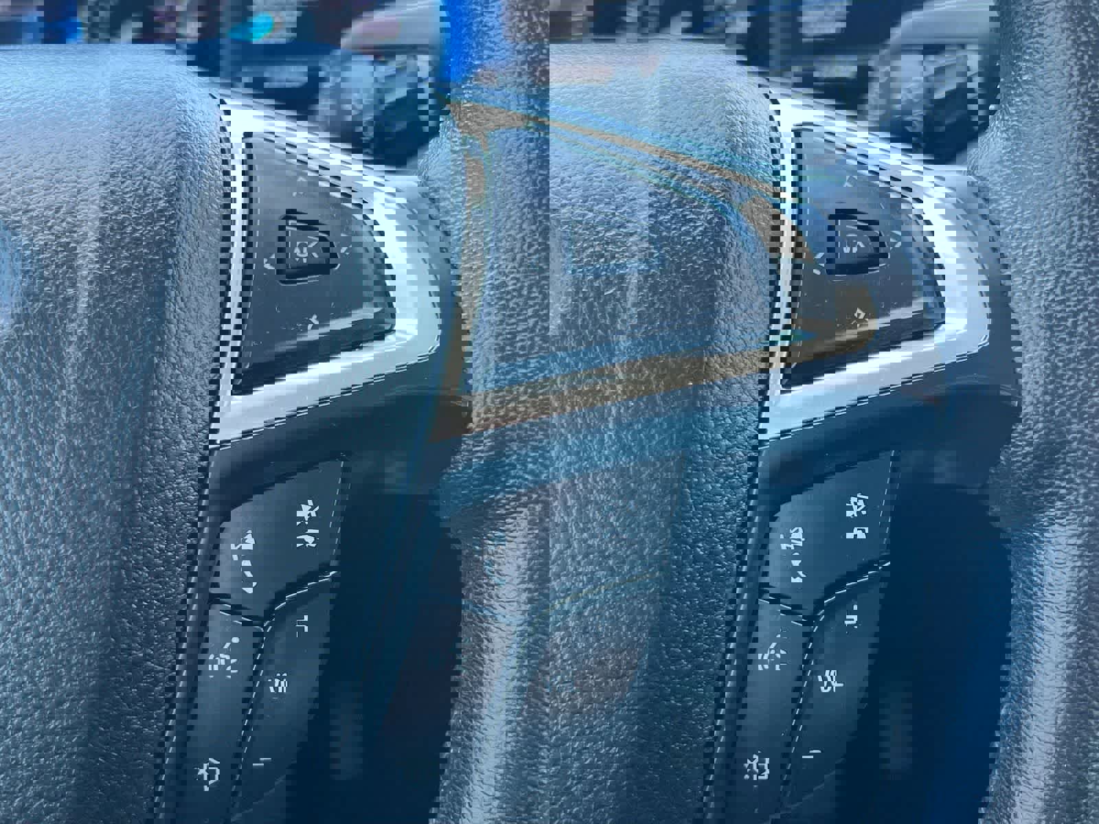 Used 2023 Ford Edge SEL w/ Convenience Package image 24