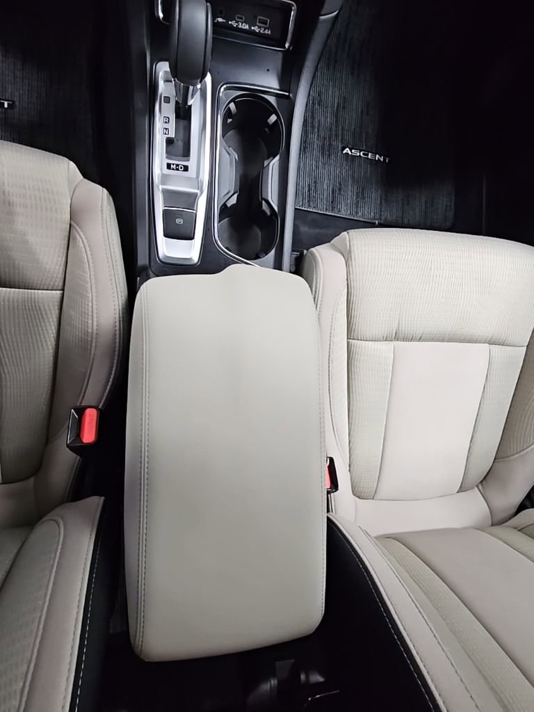 Used 2024 Subaru Ascent Premium w/ Convenience Package image 21