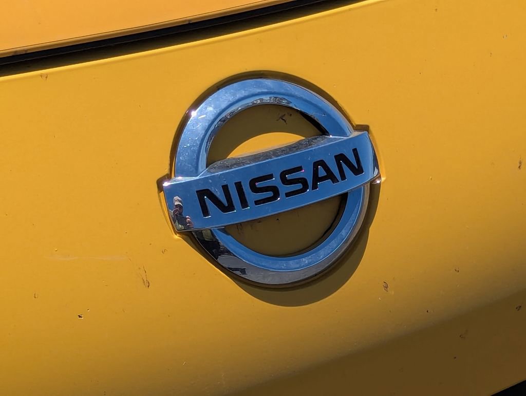 Used 2017 Nissan 370Z Coupe RWD image 15