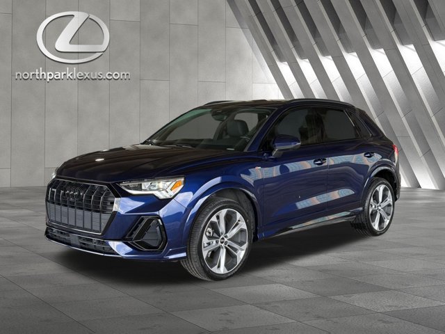 Used 2022 Audi Q3 2.0T Premium Plus w/ Premium Plus Package AWD/4WD image 3
