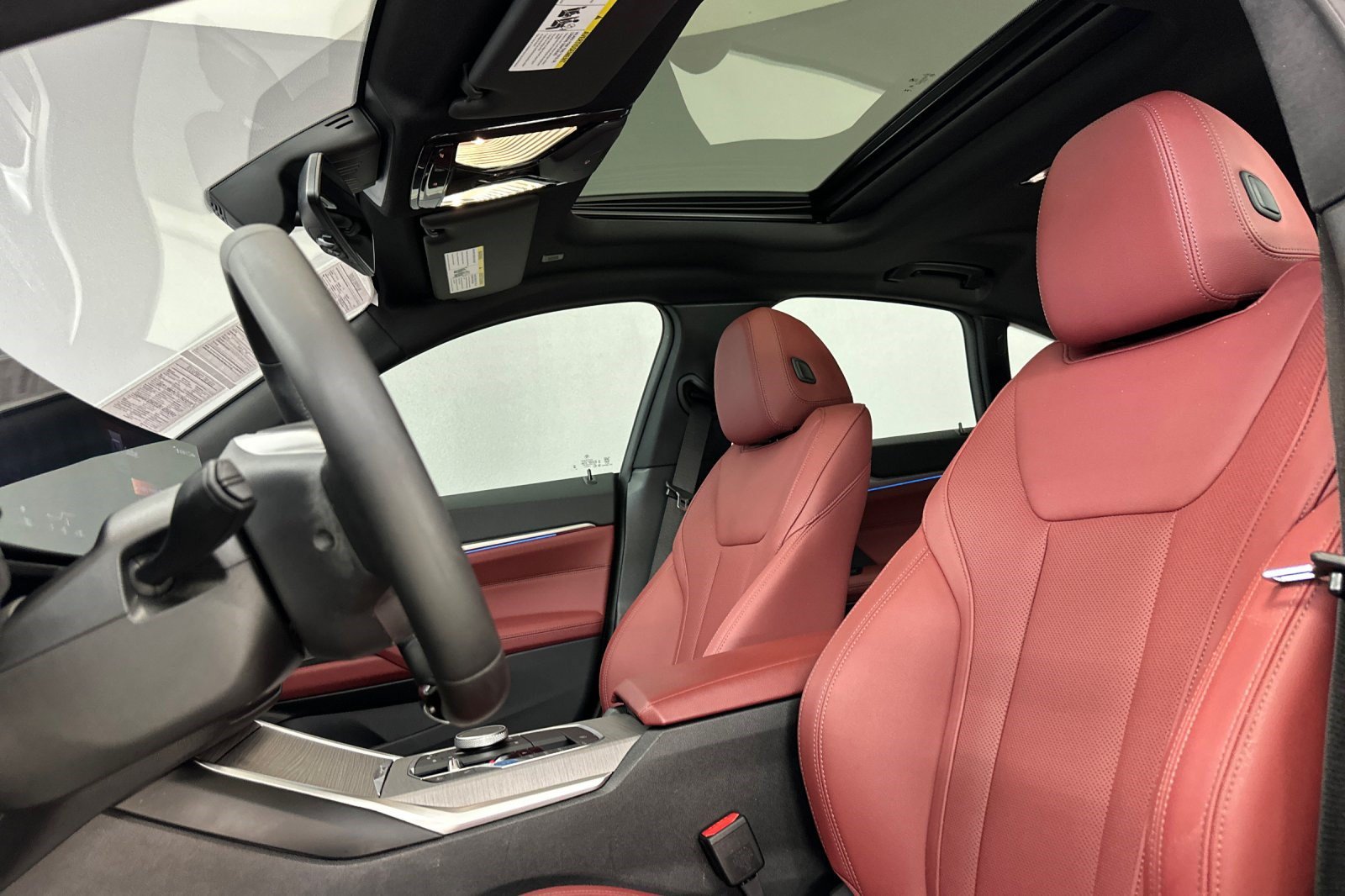 Used 2025 BMW i4 eDrive40 RWD image 15