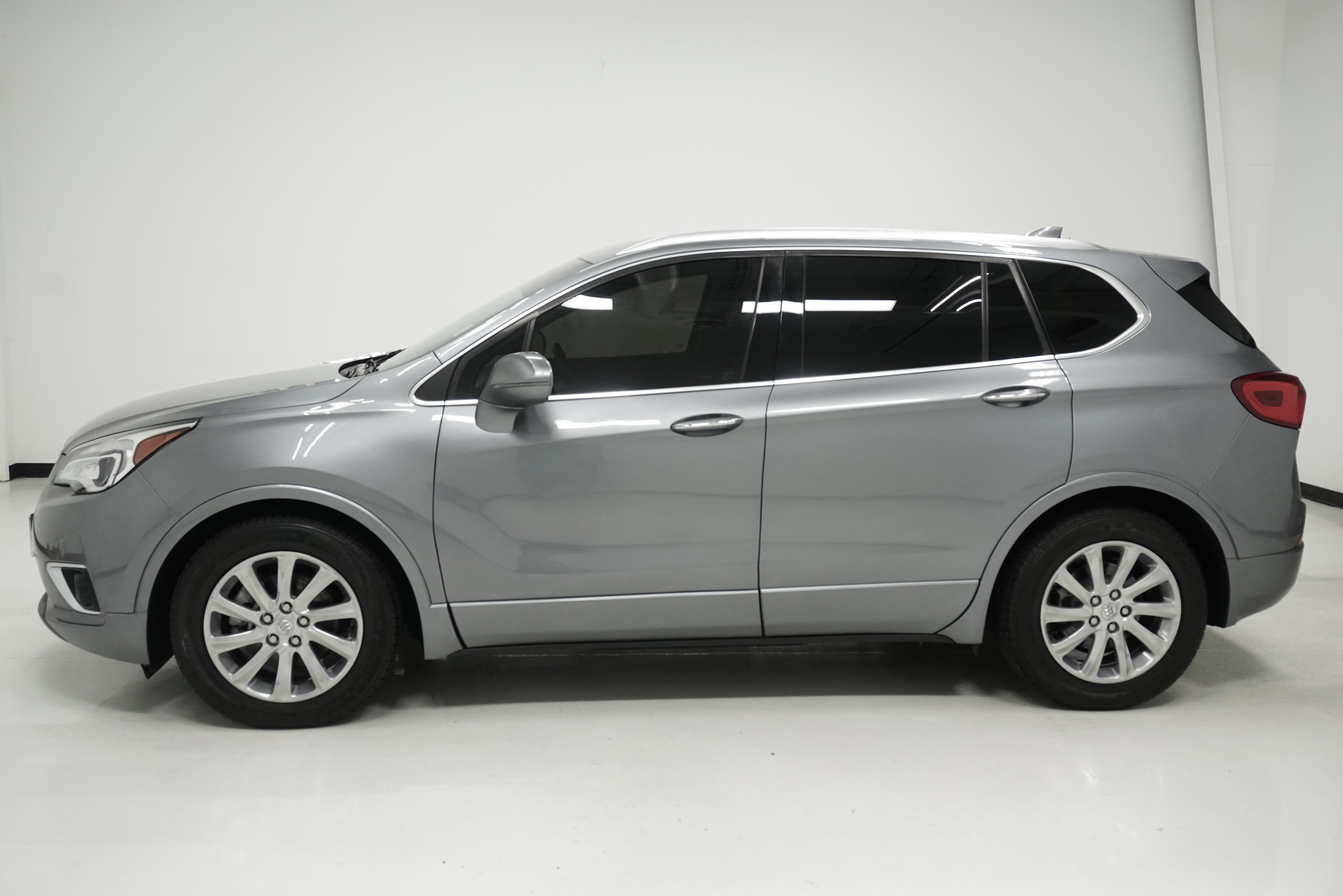 Used 2020 Buick Envision Essence image 7