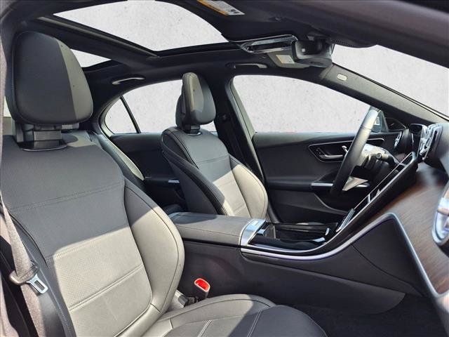 Certified 2026 Mercedes-Benz C 300 4MATIC Sedan image 23