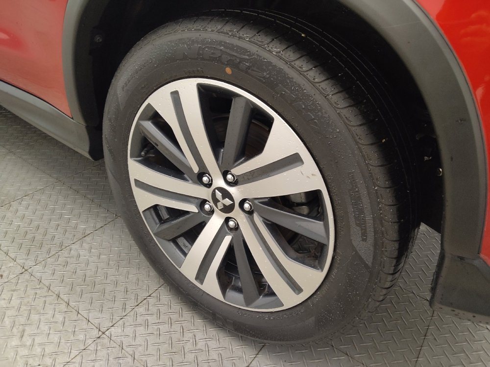 Used 2021 Mitsubishi Outlander Sport SE image 31