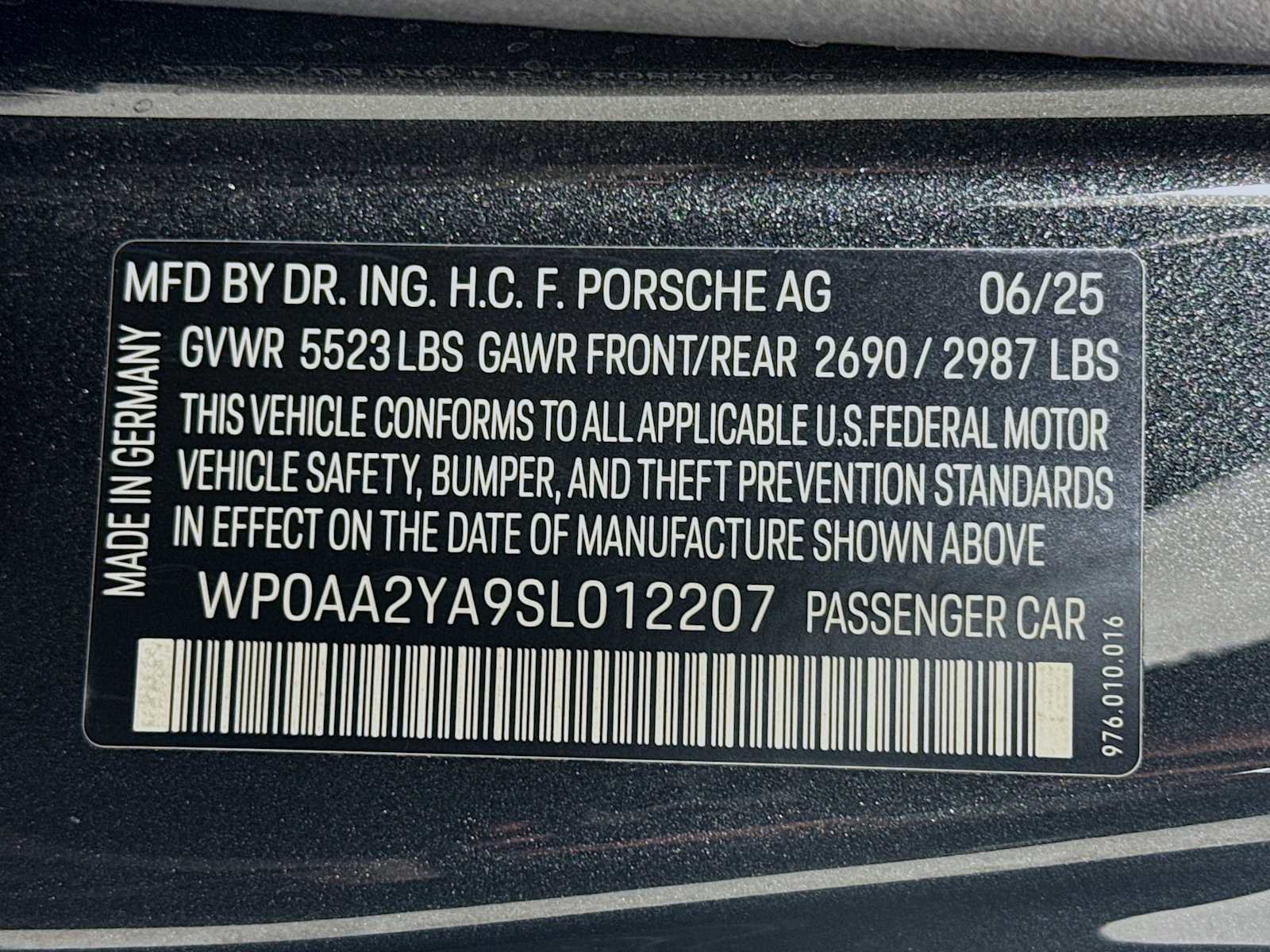 Certified 2025 Porsche Panamera RWD image 31