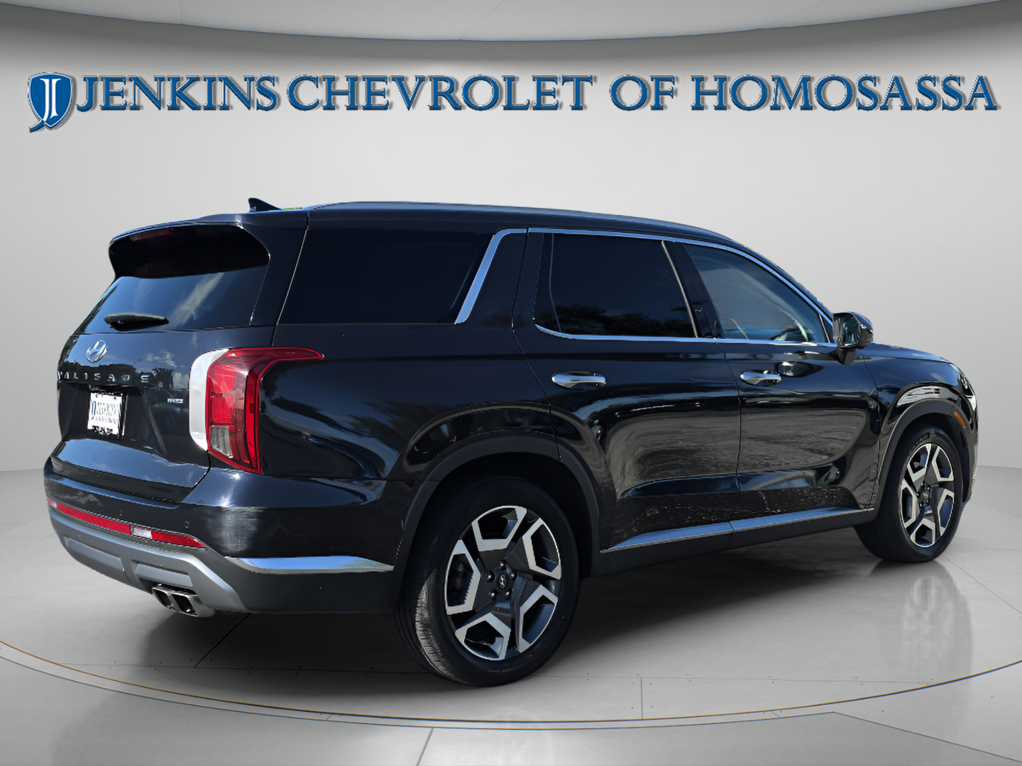 Used 2024 Hyundai Palisade Limited AWD/4WD image 4