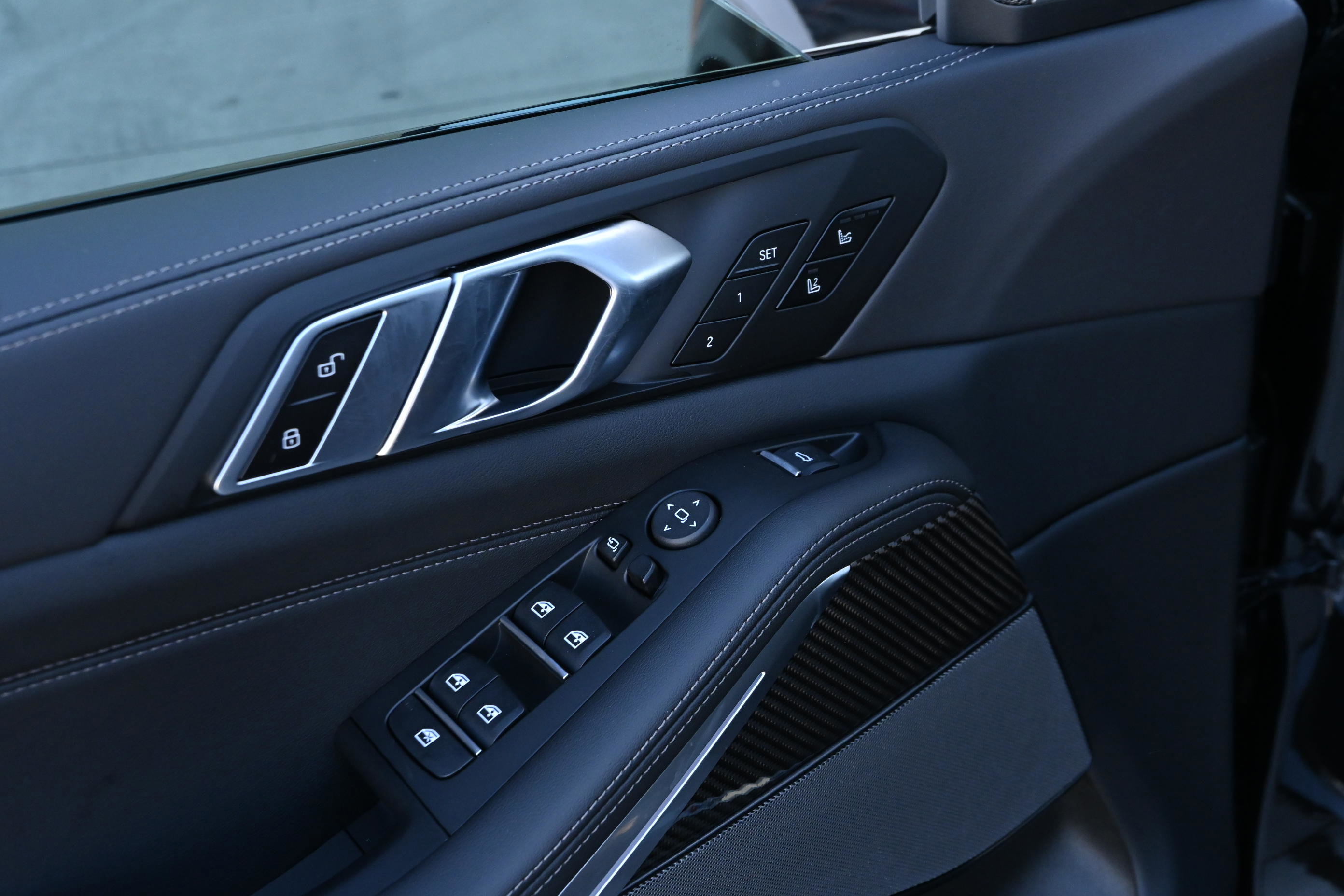 New 2026 BMW X5 M60i AWD/4WD image 25