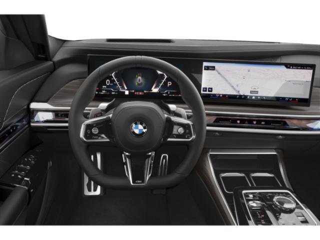 Used 2025 BMW 760i xDrive AWD/4WD image 10