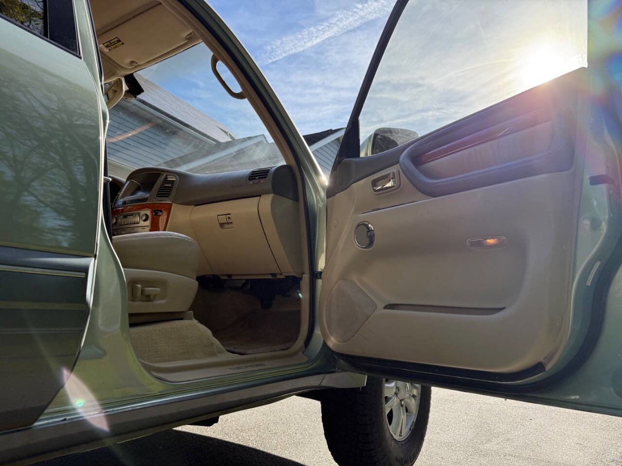 Used 2003 Lexus LX 470 4WD image 56