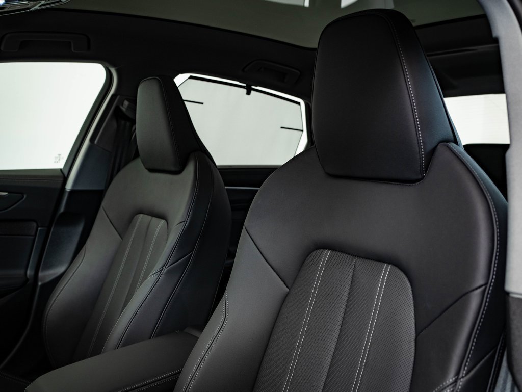 New 2026 Audi A6 Premium Plus image 24