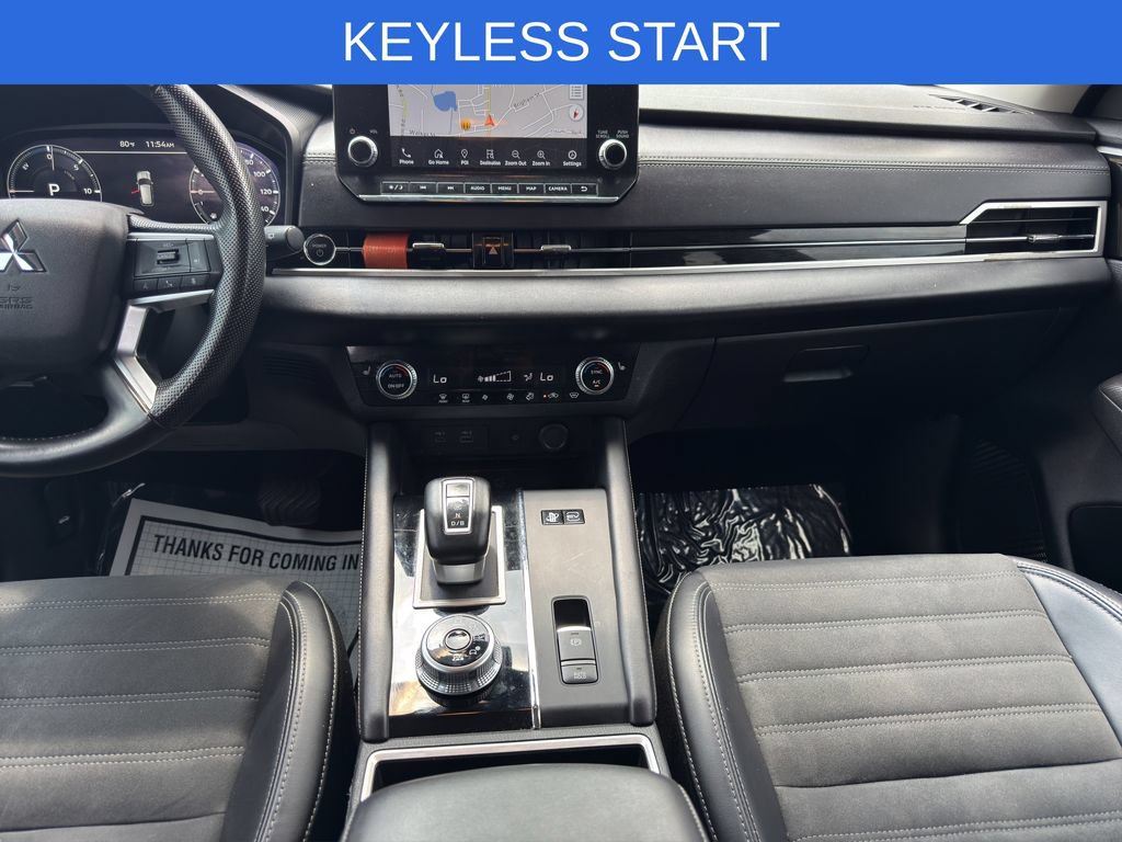 Used 2024 Mitsubishi Outlander SE AWD/4WD image 5