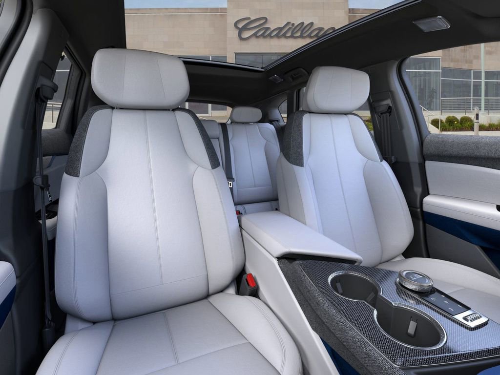 New 2026 Cadillac Optiq Luxury 1 image 16
