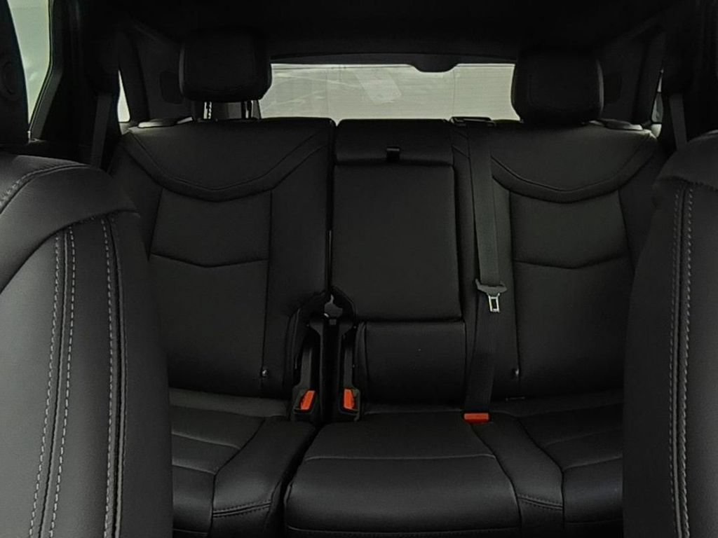 New 2026 Cadillac XT5 Premium Luxury FWD image 33