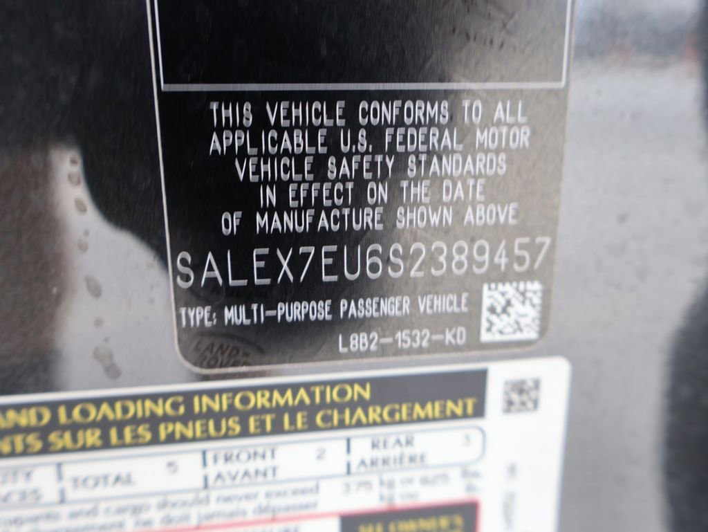 Used 2025 Land Rover Defender 110 X AWD/4WD image 39