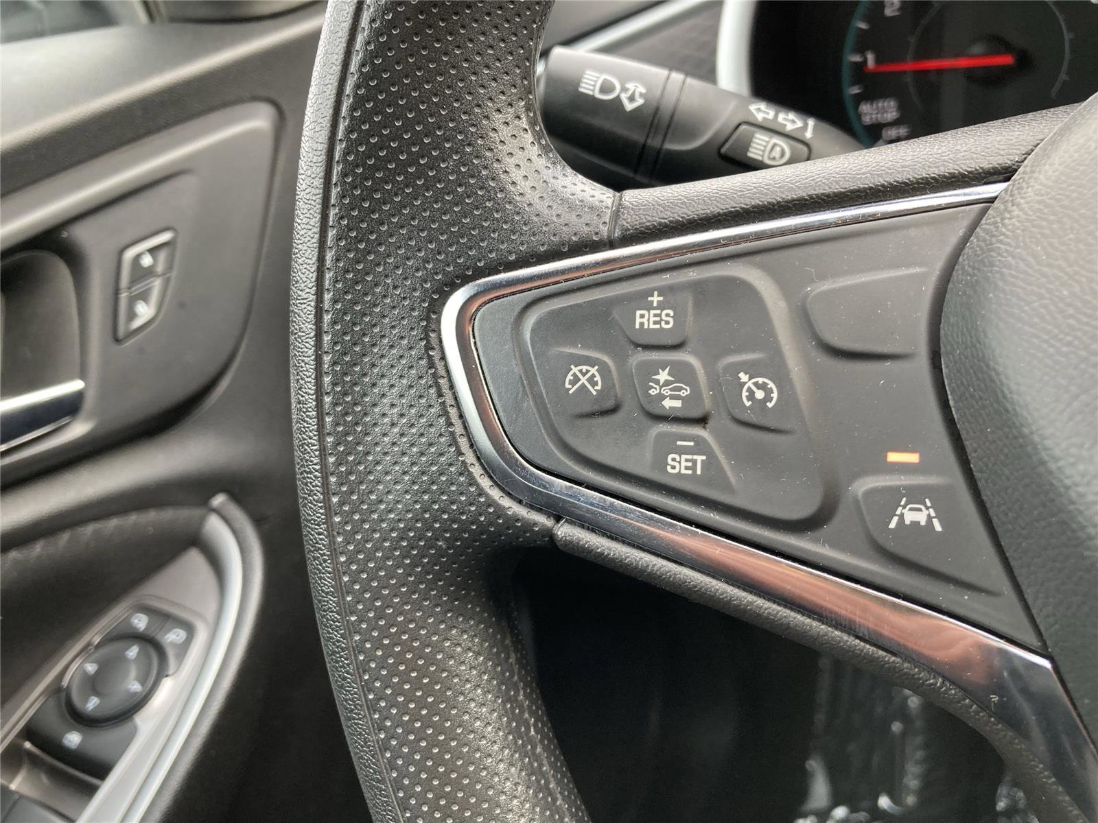 Used 2024 Chevrolet Malibu LT image 17