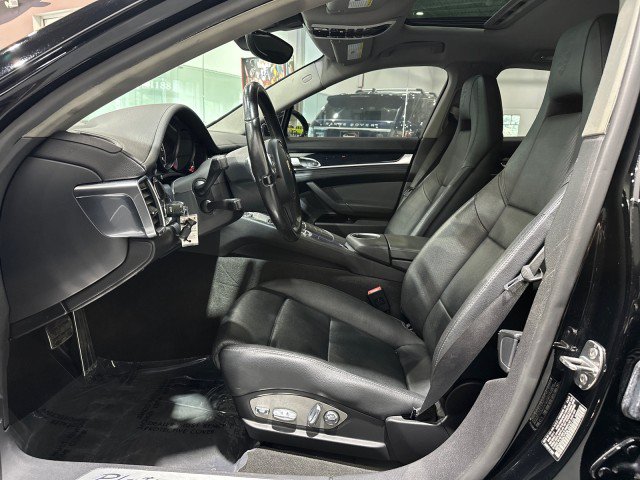 Used 2013 Porsche Panamera image 40
