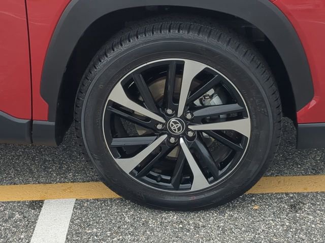 Used 2023 Toyota Corolla Cross XSE w/ Convenience Package image 11