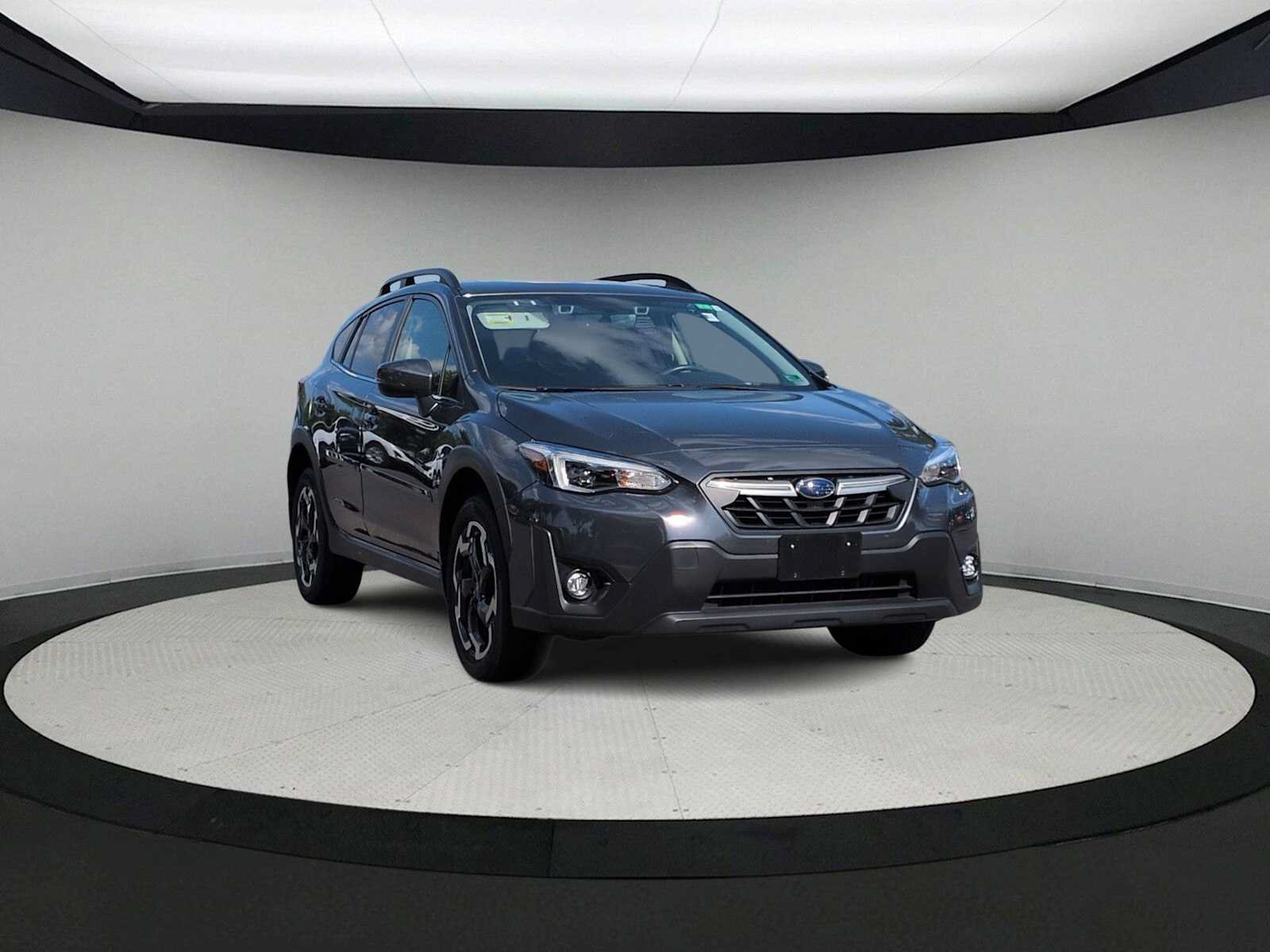 Used 2021 Subaru Crosstrek 2.5i Limited w/ Moonroof Package 2 AWD/4WD image 2