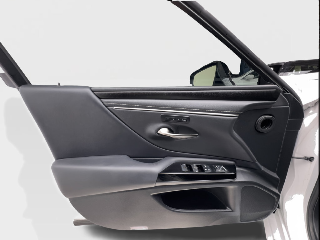 Used 2024 Lexus ES 350 w/ Premium Package FWD image 26