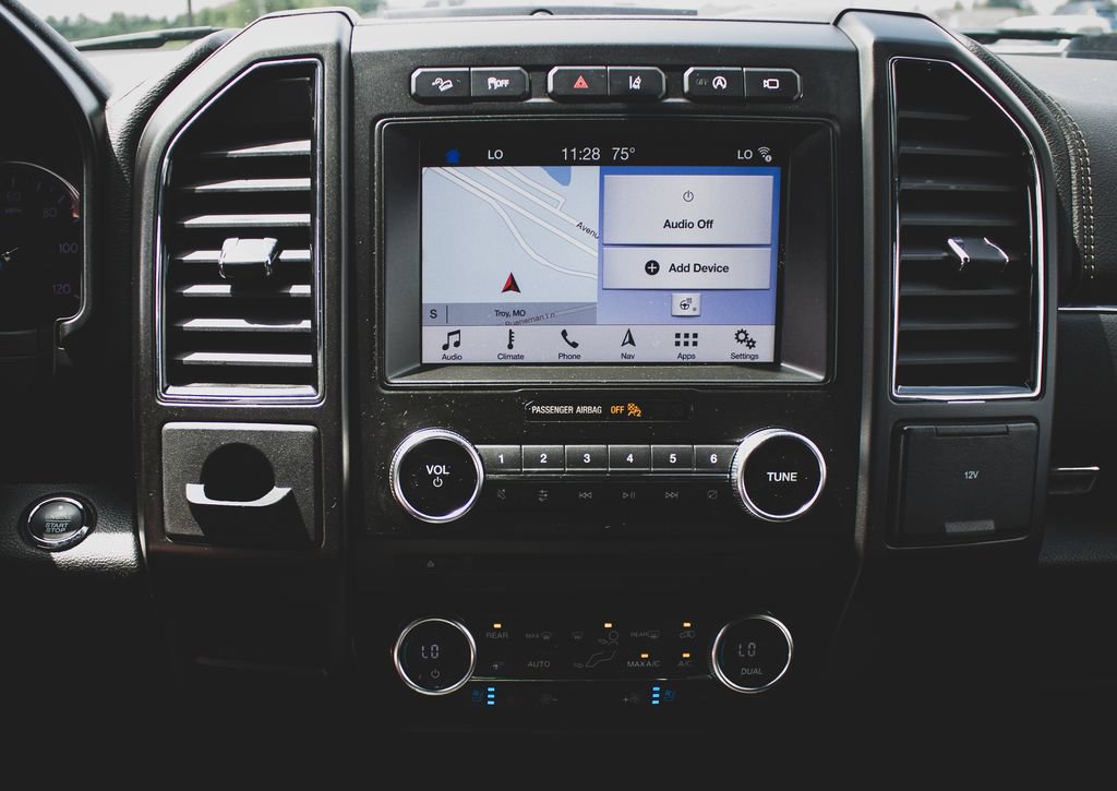 Used 2018 Ford Expedition Max Limited w/ Equipment Group 302A AWD/4WD image 16