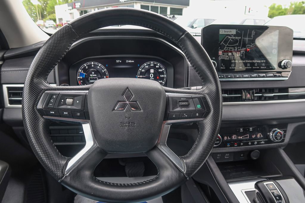 Used 2024 Mitsubishi Outlander SEL FWD image 31