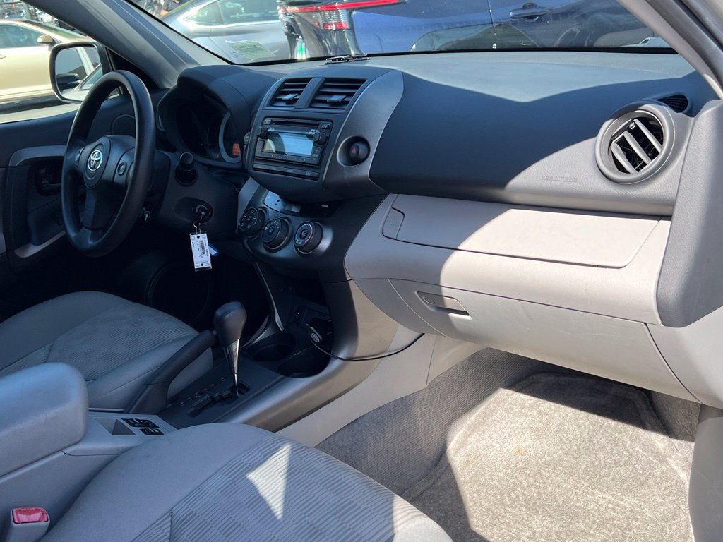 Used 2012 Toyota RAV4 4WD w/ Value Pkg image 23